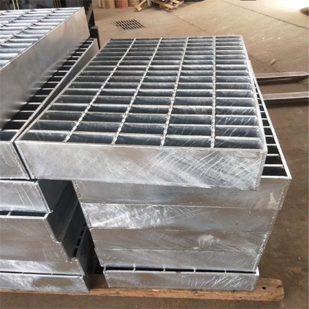 鋼格板在現(xiàn)代生產(chǎn)生活中發(fā)揮的作用 鋼格板在現(xiàn)代生產(chǎn)生活中發(fā)揮的作用